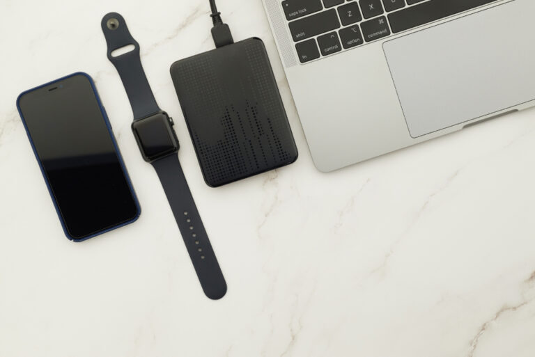 Portable SSD vs Cloud Storage: Which Fits Everyday Work Better?